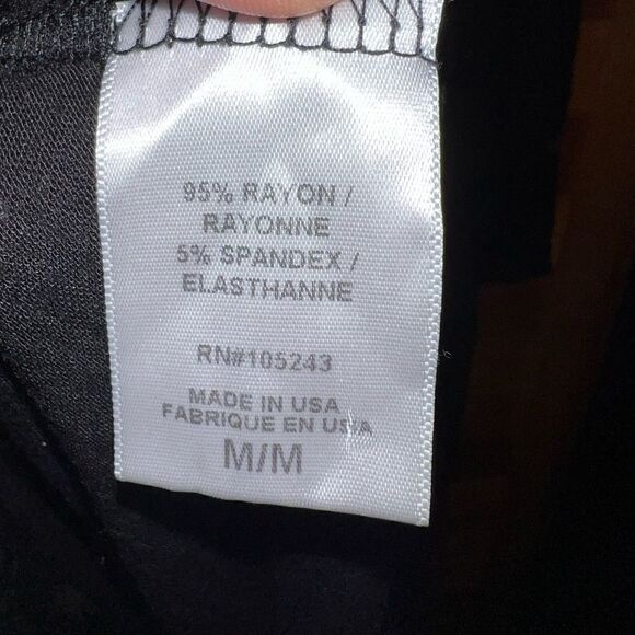 H.I.P. lightweight sleeveless tank with open back size medium - Picture 5 of 5